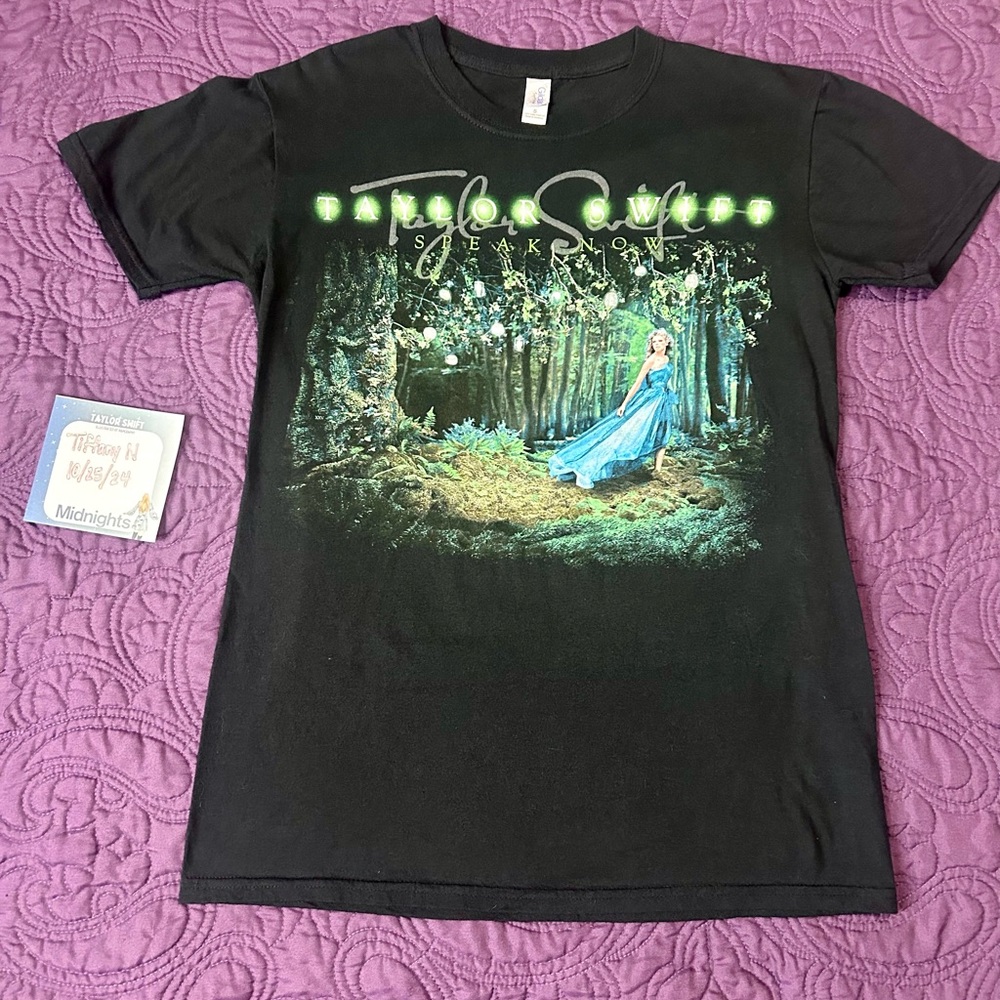 Taylor Swift Speak Now Haunted T-Shirt